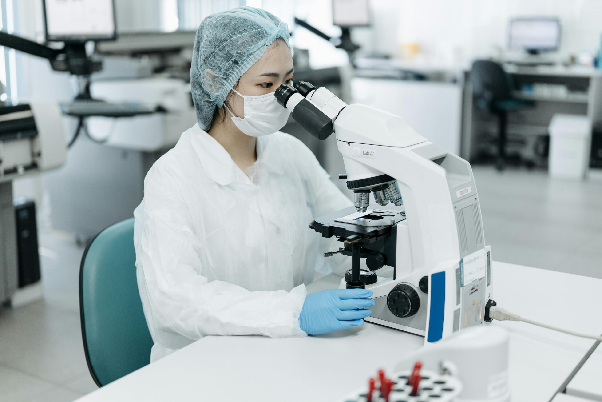 Secure and Stable: Overcoming Logistics Challenges in the Global Medical Beauty Trade